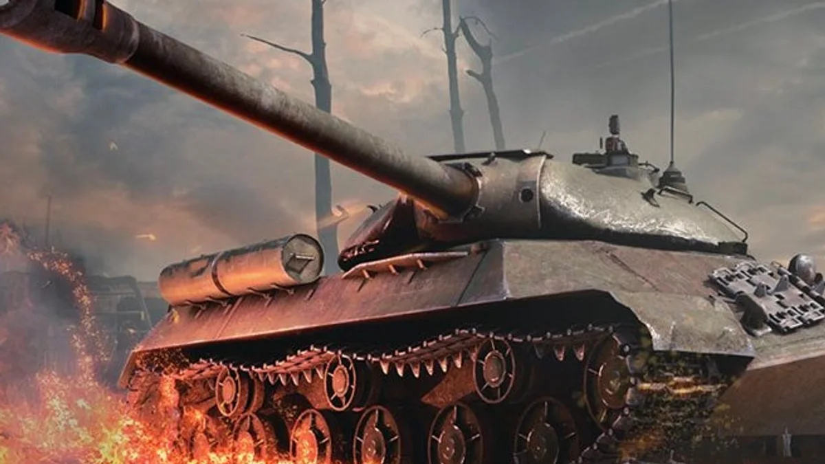 War Thunder gameplay screenshot from IGN showing combat and map pressure